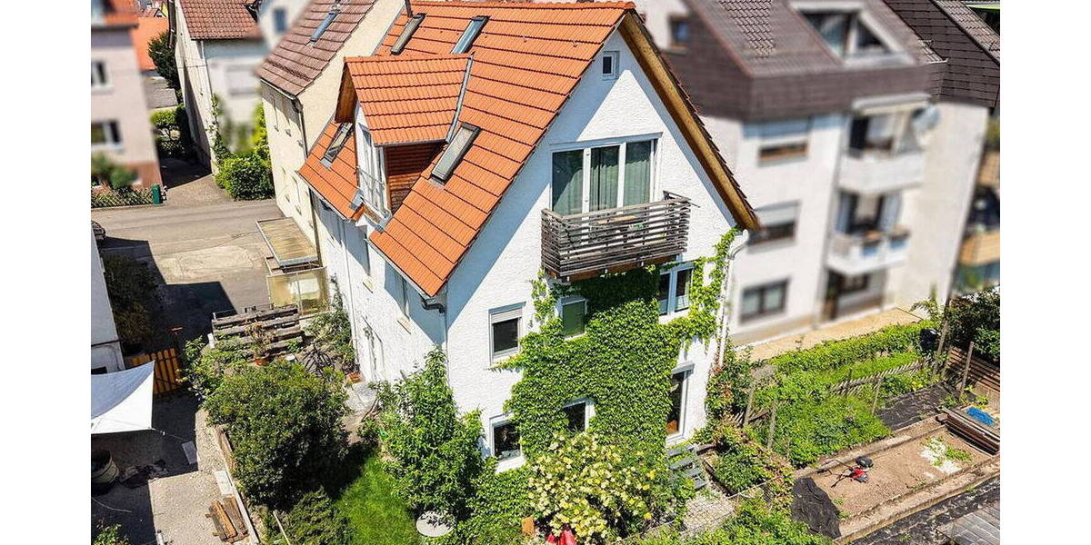 Doppelhaushälfte Stuttgart Wangen - 6 Zimmer, 159 m&sup2;, 630.000&euro; | Angebot:26555261