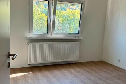 Wohnung Stuttgart Feuerbach - 3 Zimmer, 66 m&sup2;, 1.200&euro; | Angebot:27543976