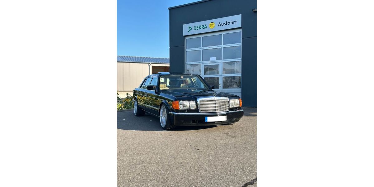 Mercedes-Benz 560 230.000 km 49.500 &euro; Stuttgart 70173