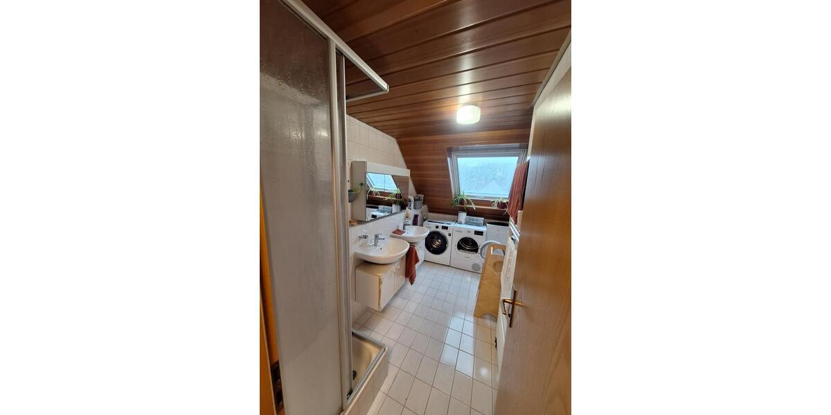 Dachgeschoßwohnung Sulzbach an der Murr - 3.5 Zimmer, 85 m&sup2;, 890&euro; | Angebot:24555172