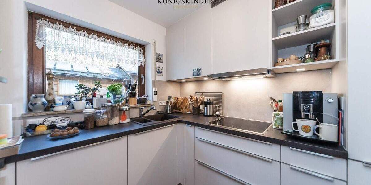 Doppelhaushälfte Oberstenfeld - 8 Zimmer, 161 m&sup2;, 490.000&euro; | Angebot:25862924
