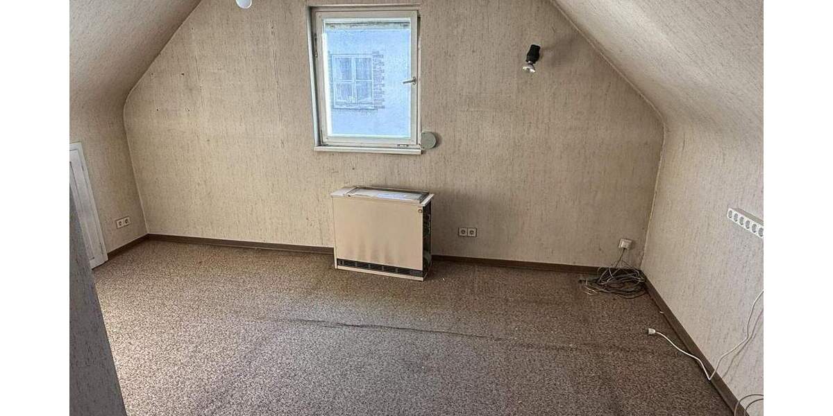 Einfamilienhaus Korntal-Münchingen Korntal - 6 Zimmer, 143 m&sup2;, 599.000&euro; | Angebot:25707776