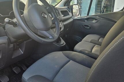 Renault Trafic 44.000 km 16.000 &euro; Stuttgart 70567