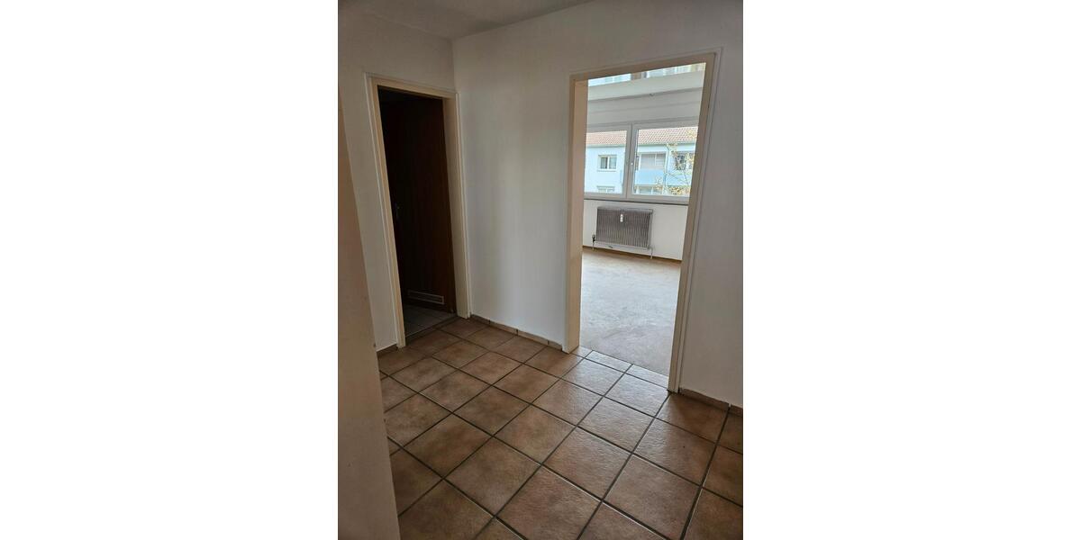 Etagenwohnung Möglingen - 2 Zimmer, 61 m&sup2;, 185.000&euro; | Angebot:26929222