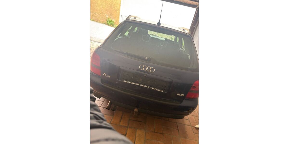 Audi A4 360.000 km 2.300 &euro; Lauffen Am Necker 74348