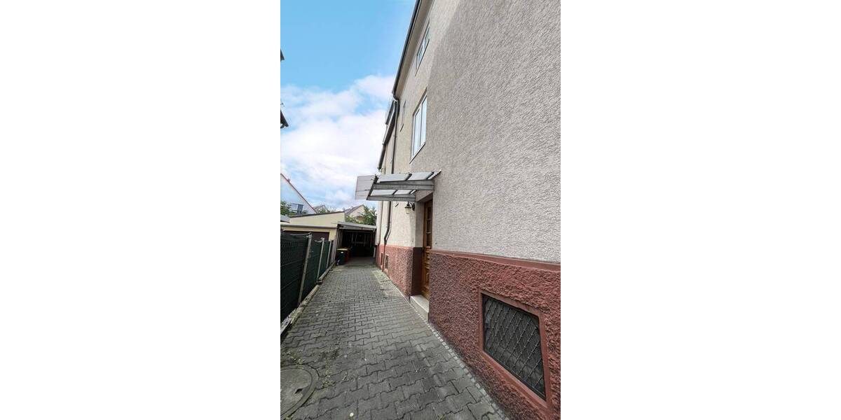 Mehrfamilienhaus, Wohnhaus Stuttgart Zuffenhausen - 1 Zimmer, 235 m&sup2;, 599.000&euro; | Angebot:25677056