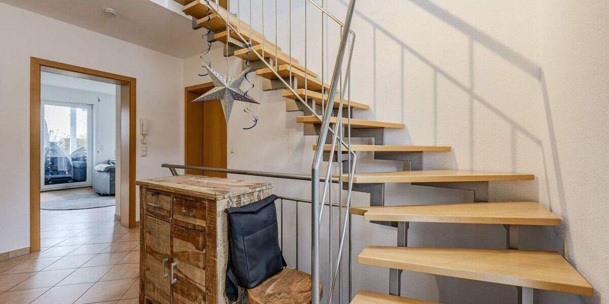 Einfamilienhaus Abstatt - 7 Zimmer, 165 m&sup2;, 690.000&euro; | Angebot:25704230