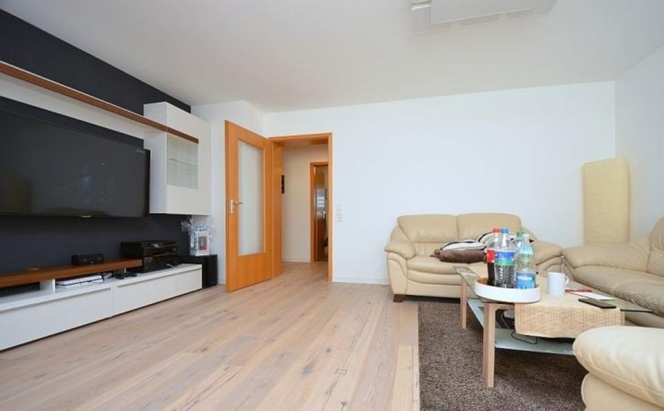 Mehrfamilienhaus, Wohnhaus Sindelfingen Eichholz - 3.5 Zimmer, 85 m&sup2;, 390.000&euro; | Angebot:25483796