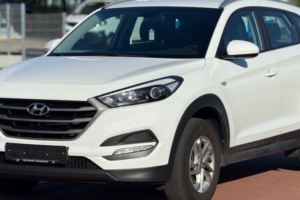 Hyundai TUCSON 133.000 km 11.999 &euro; Schwieberdingen 71701