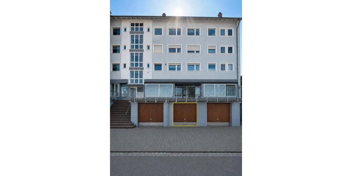Etagenwohnung Esslingen am Neckar Pliensauvorstadt - 4 Zimmer, 105 m&sup2;, 350.000&euro; | Angebot:26957464