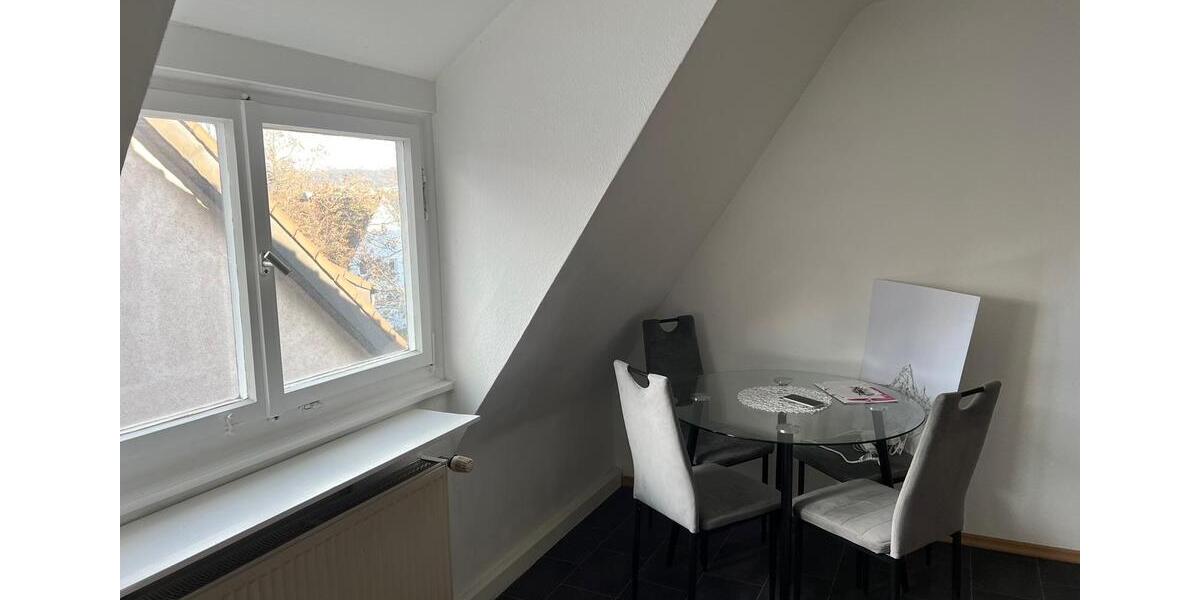 Dachgeschoßwohnung Heilbronn - 1.5 Zimmer, 45 m&sup2;, 690&euro; | Angebot:25987980