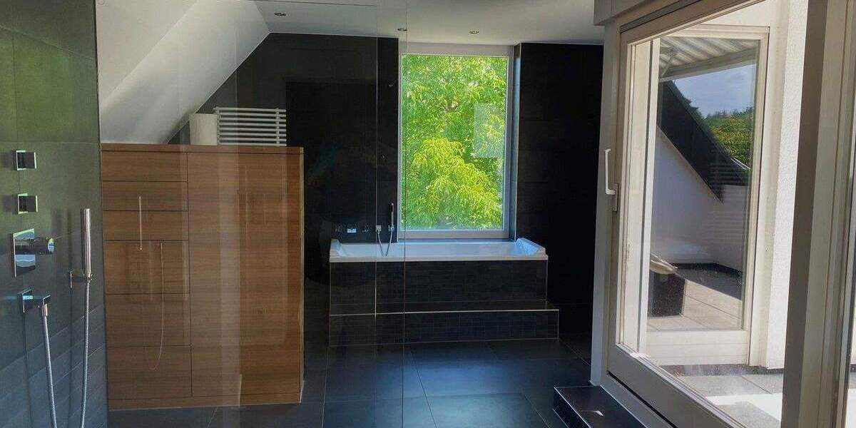 Einfamilienhaus Affalterbach - 8 Zimmer, 300 m&sup2;, 1.649.000&euro; | Angebot:25657365