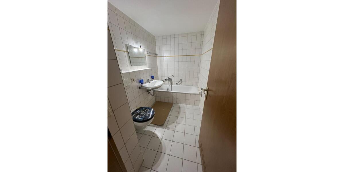 Erdgeschoßwohnung Plochingen - 2 Zimmer, 51 m&sup2;, 600&euro; | Angebot:25857989