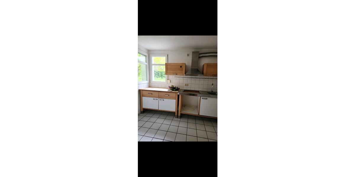 Erdgeschoßwohnung Esslingen am Neckar Pliensauvorstadt - 2.5 Zimmer, 60 m&sup2;, 950&euro; | Angebot:26256424