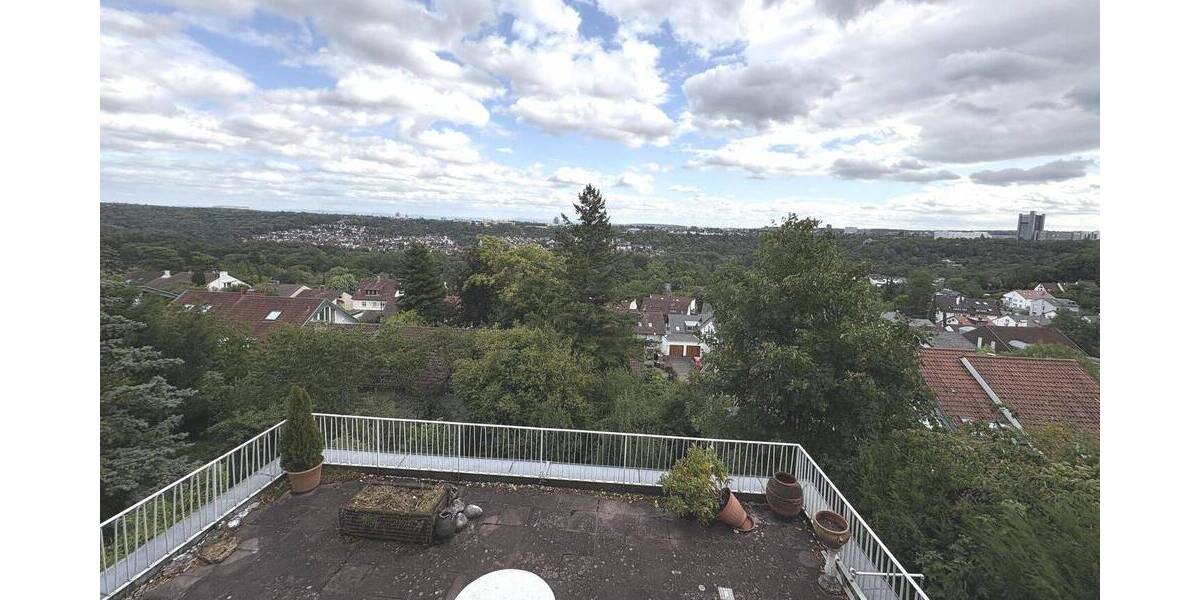 Einfamilienhaus Stuttgart Vaihingen - 7 Zimmer, 240 m&sup2;, 1.250.000&euro; | Angebot:25671954