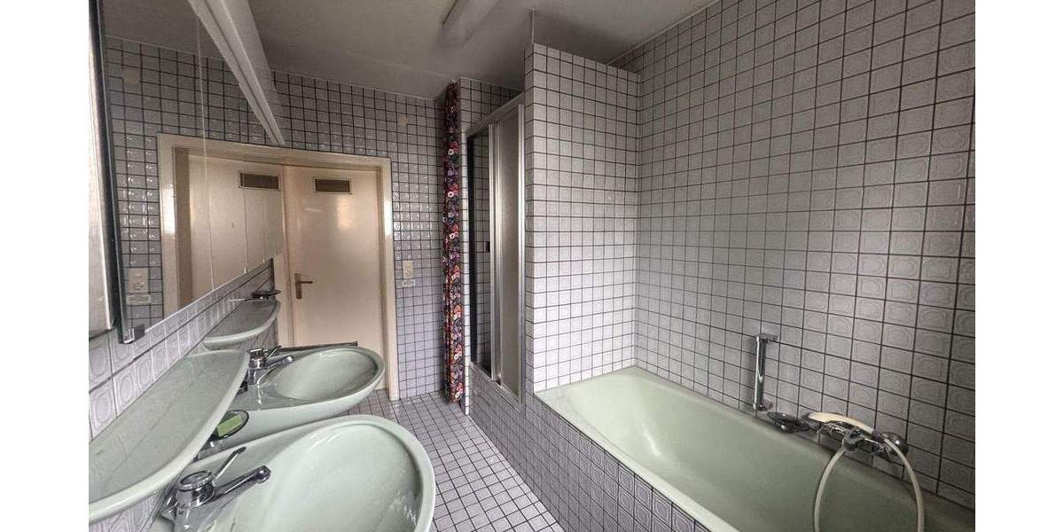 Doppelhaushälfte Stuttgart Möhringen - 5 Zimmer, 122 m&sup2;, 549.000&euro; | Angebot:25662278