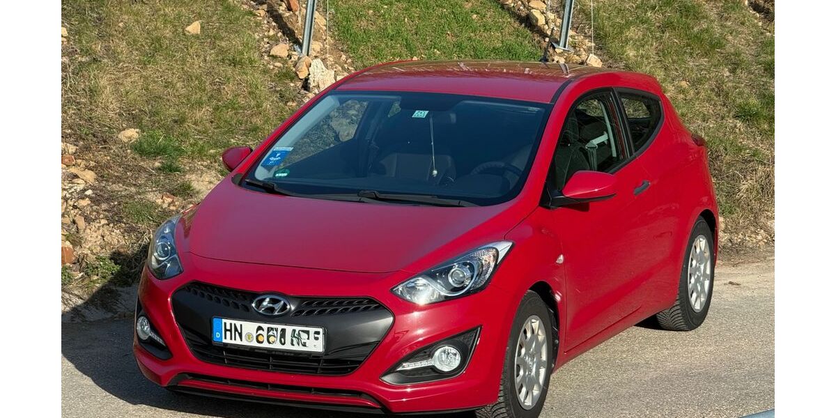Hyundai i30 111.000 km 4.500 &euro; Heilbronn 74074