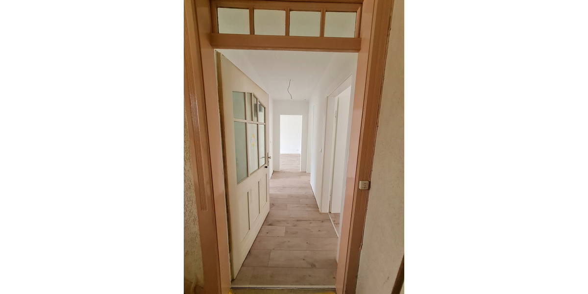Gepflegtes 6-FH in ruhiger Lage, Nähe Zentrum Stuttgart-Bad Cannstatt - Rendite ca. 4 % netto - Mehrfamilienhaus, Wohnhaus Stuttgart / Bad Cannstatt Bad Cannstatt (Stadtbezirk) | Angebot:26888799