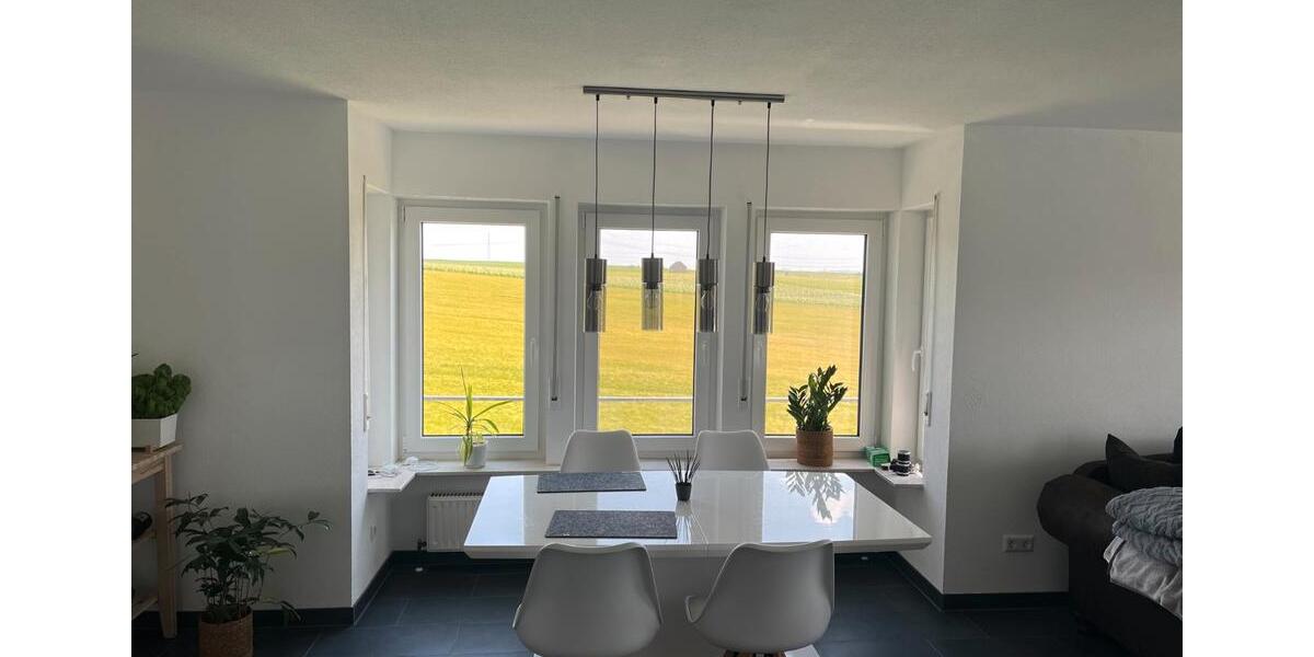 Hochparterre Brackenheim - 3.5 Zimmer, 84 m&sup2;, 325.000&euro; | Angebot:26337452