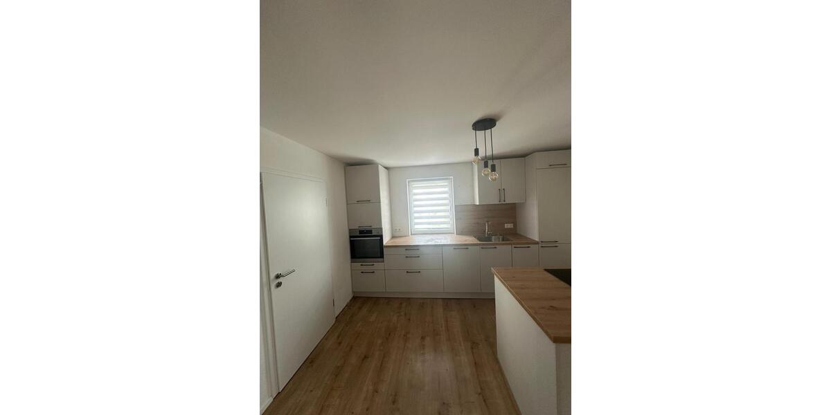 Etagenwohnung Sulzbach an der Murr - 3 Zimmer, 85 m&sup2;, 1.250&euro; | Angebot:26440314