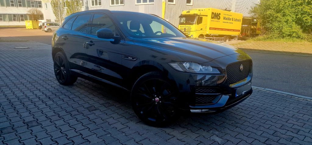 Jaguar F-Pace 126.000 km 21.000 &euro; Stuttgart 70190