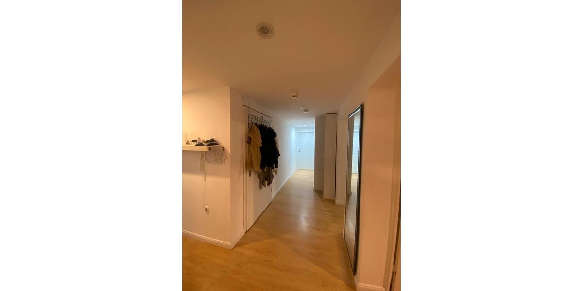 Erdgeschoßwohnung Ludwigsburg Eglosheim - 4 Zimmer, 90 m&sup2;, 1.550&euro; | Angebot:26256466