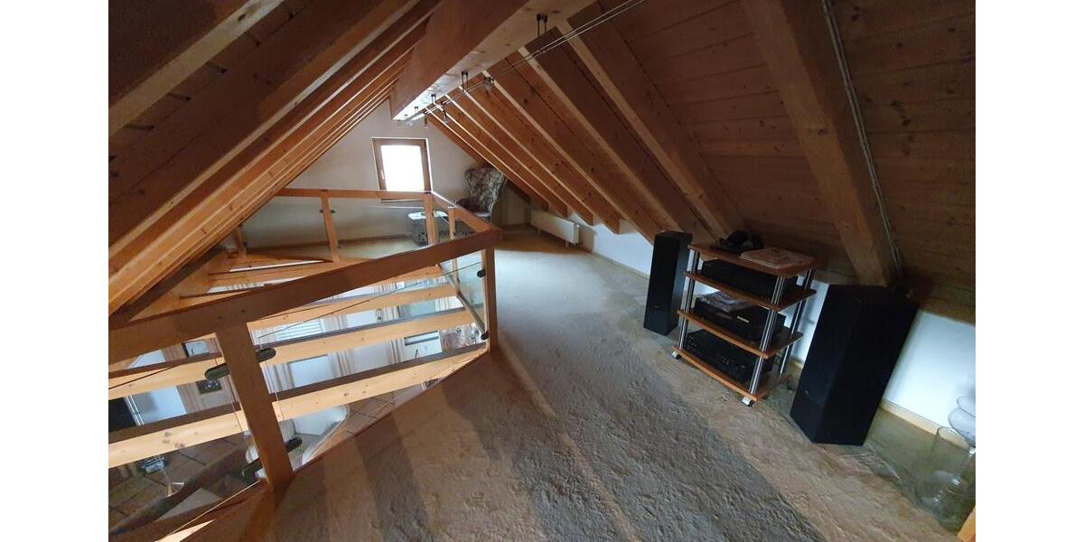 Dachgeschoßwohnung Nordheim - 3.5 Zimmer, 102 m&sup2;, 370.000&euro; | Angebot:25948580