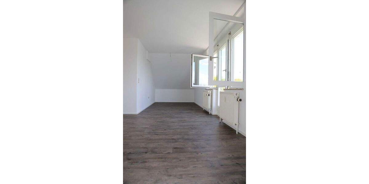 Etagenwohnung Oberstenfeld - 3 Zimmer, 72 m&sup2;, 225.000&euro; | Angebot:25800179