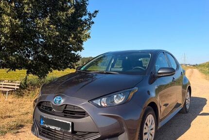 Toyota Yaris 93.000 km 14.000 &euro; Stuttgart 70372