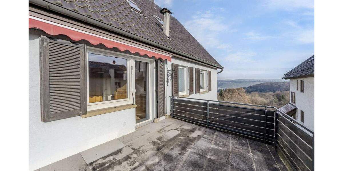 Einfamilienhaus Stuttgart Heumaden - 7 Zimmer, 162 m&sup2;, 890.000&euro; | Angebot:25690122