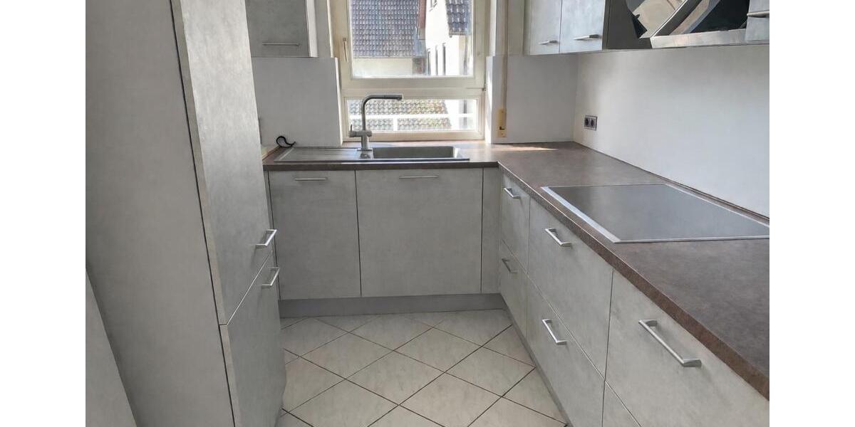 Etagenwohnung Mundelsheim - 3.5 Zimmer, 95 m&sup2;, 1.230&euro; | Angebot:25990848