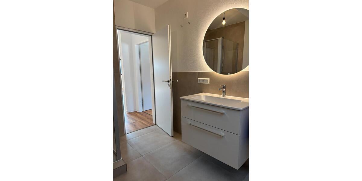 Dachgeschoßwohnung Bönnigheim - 2 Zimmer, 67 m&sup2;, 875&euro; | Angebot:27589370