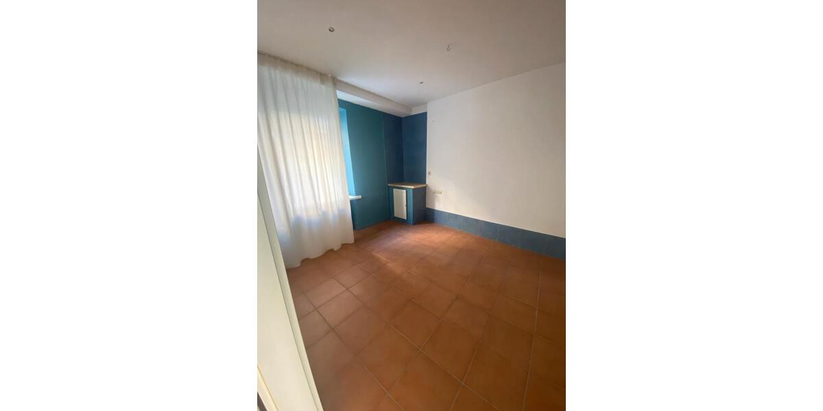 Hochparterre Stuttgart Stuttgart-Nord - 2 Zimmer, 120 m&sup2;, 320.000&euro; | Angebot:25174786