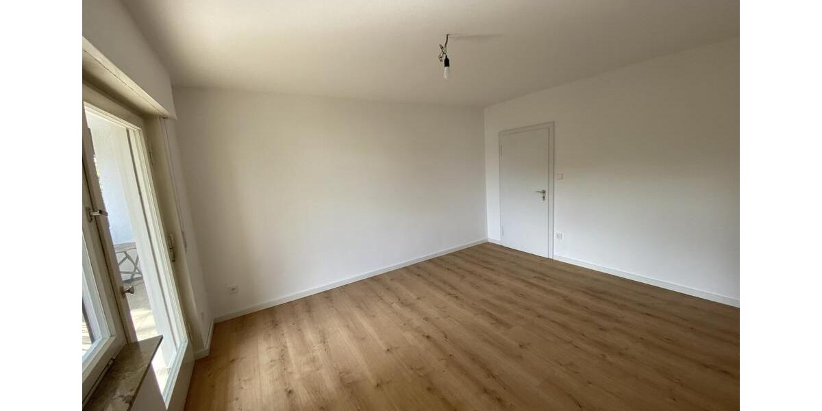 Etagenwohnung Ludwigsburg Pflugfelden - 3.5 Zimmer, 91 m&sup2;, 1.240&euro; | Angebot:25399853