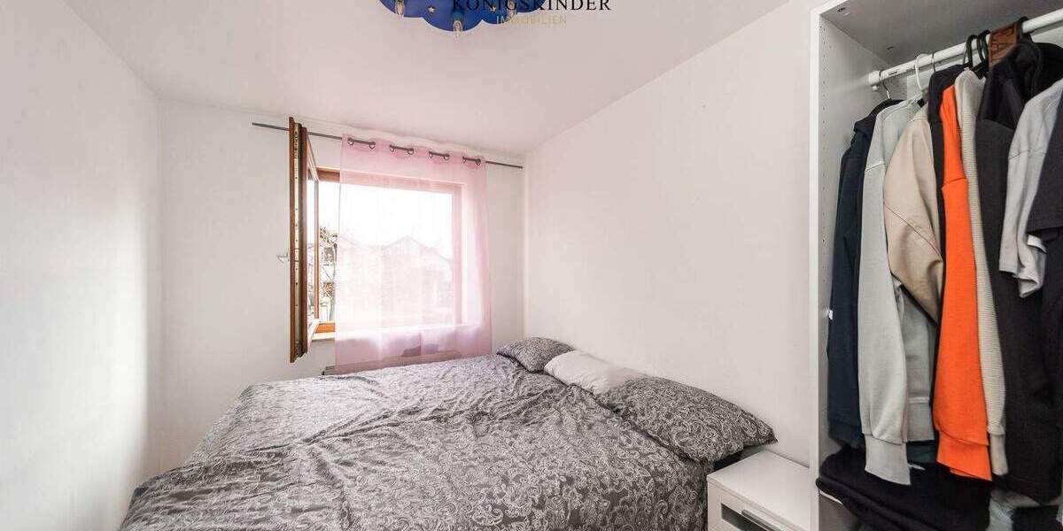 Etagenwohnung Freiberg am Neckar Heutingsheim - 4 Zimmer, 104 m&sup2;, 397.000&euro; | Angebot:25669351