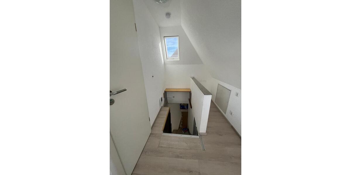 Dachgeschoßwohnung Esslingen am Neckar - 1 Zimmer, 850&euro; | Angebot:23632621