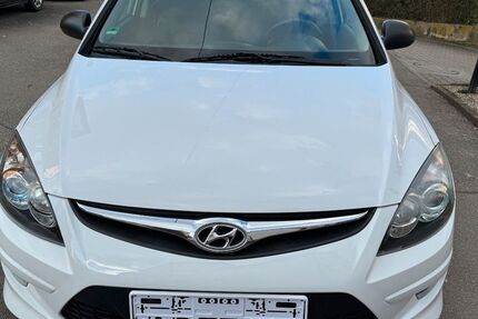 Hyundai i30 185.808 km 3.750 &euro; Stuttgart 70469