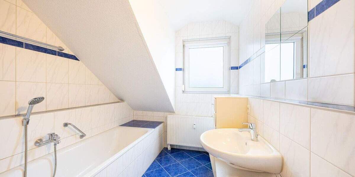 Etagenwohnung Sachsenheim Großsachsenheim - 3 Zimmer, 84 m&sup2;, 343.000&euro; | Angebot:25879826