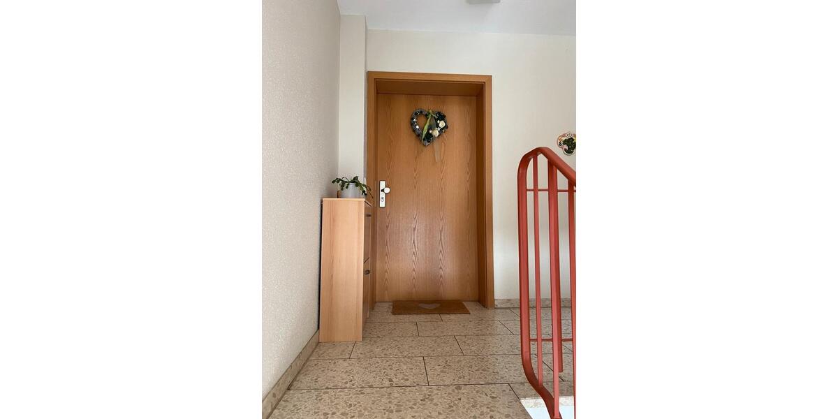 Etagenwohnung Ludwigsburg - 3.5 Zimmer, 87 m&sup2;, 399.000&euro; | Angebot:26012989