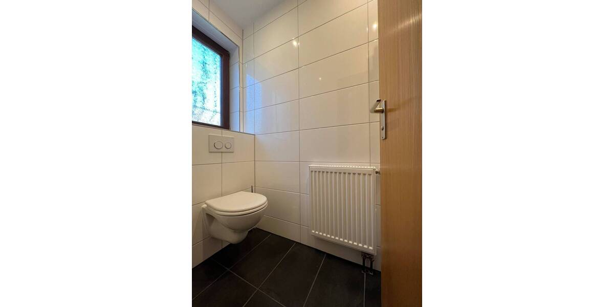 Mehrfamilienhaus, Wohnhaus Schwieberdingen - 8 Zimmer, 202 m&sup2;, 950.000&euro; | Angebot:25706113