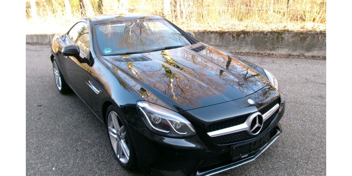 Mercedes-Benz SLC 180 58.500 km 26.790 &euro; Leonberg 71229