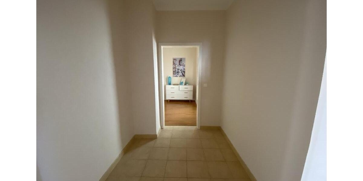 Erdgeschoßwohnung Weinstadt - 4 Zimmer, 115 m&sup2;, 1.850&euro; | Angebot:26398210
