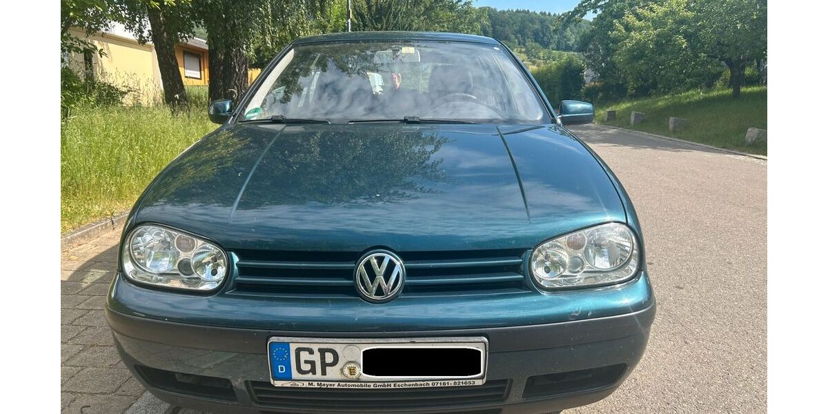 VW Golf 237.000 km 800 &euro; Stuttgart 70199