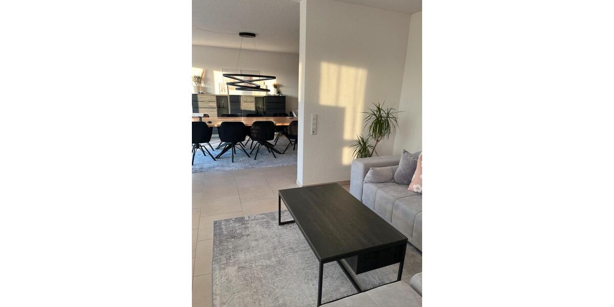 Einfamilienhaus Heilbronn - 4 Zimmer, 129 m&sup2;, 1.875&euro; | Angebot:25976195