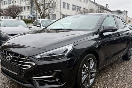 Hyundai i30 52.000 km 16.990 &euro; Heilbronn 74080