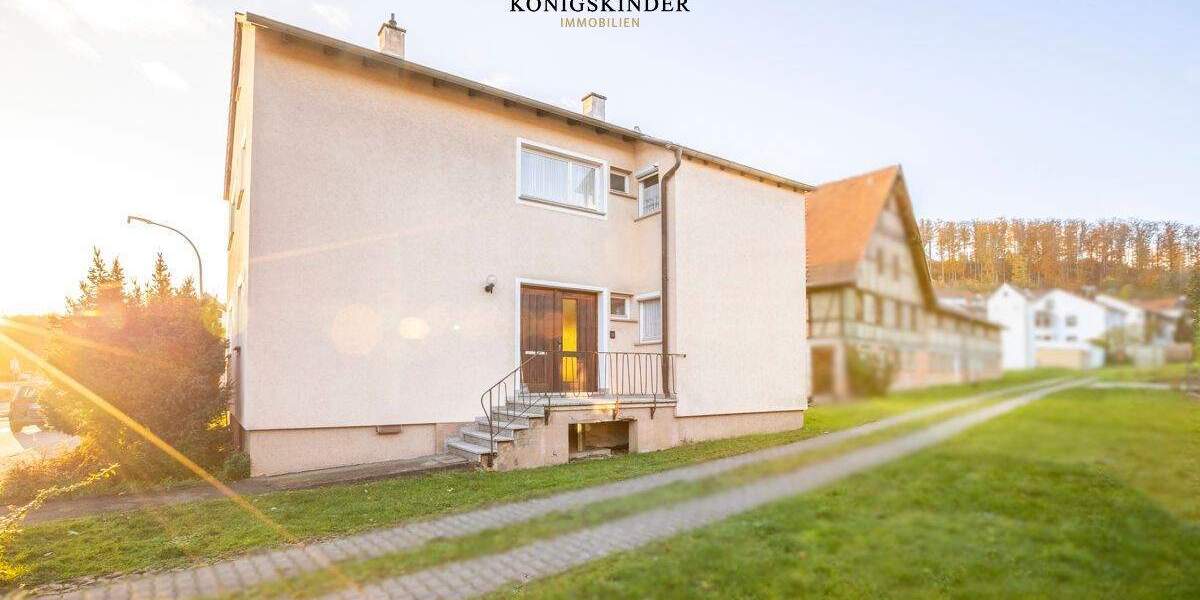 Mehrfamilienhaus, Wohnhaus Mönsheim - 6 Zimmer, 161 m&sup2;, 419.000&euro; | Angebot:25797862