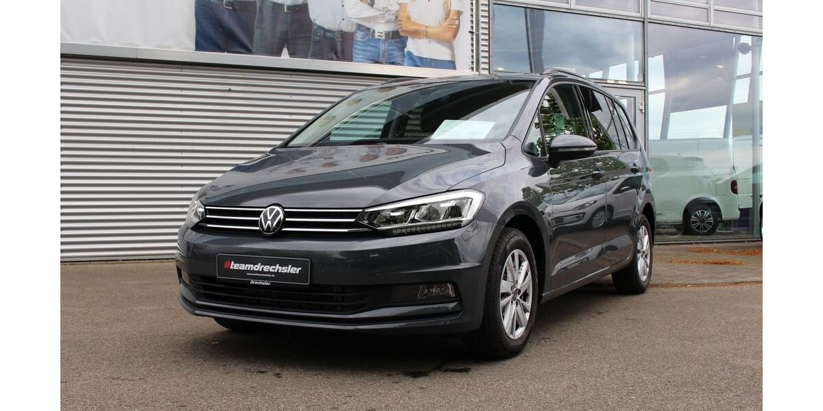 VW Touran 1.900 km 30.890 &euro; Denkendorf 73770