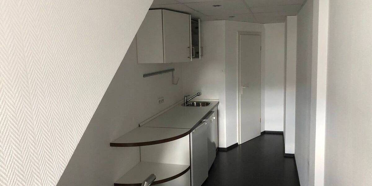 Gewerbeobjekt Böblingen - 900&euro; | Angebot:25802254