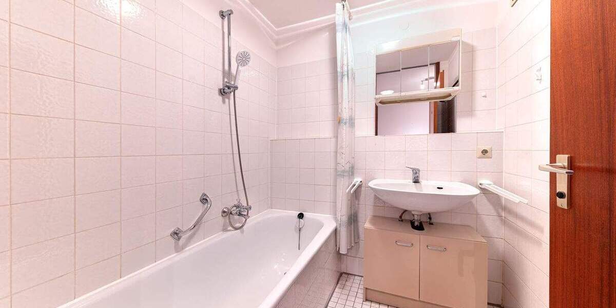 Etagenwohnung Böblingen Dagersheim - 2 Zimmer, 70 m&sup2;, 269.000&euro; | Angebot:25741849