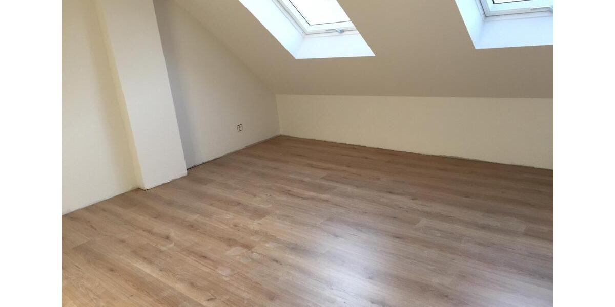 Dachgeschoßwohnung Waiblingen Beinstein - 2 Zimmer, 41 m&sup2;, 815&euro; | Angebot:26204034